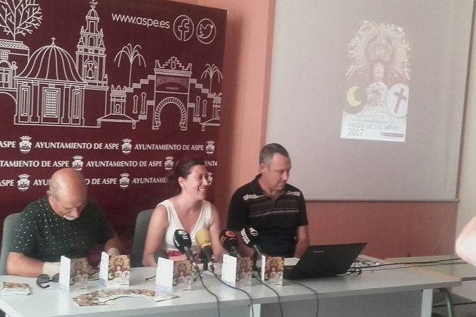 FOTO PRESENTACIÓN PROGRAMA DE FIESTAS