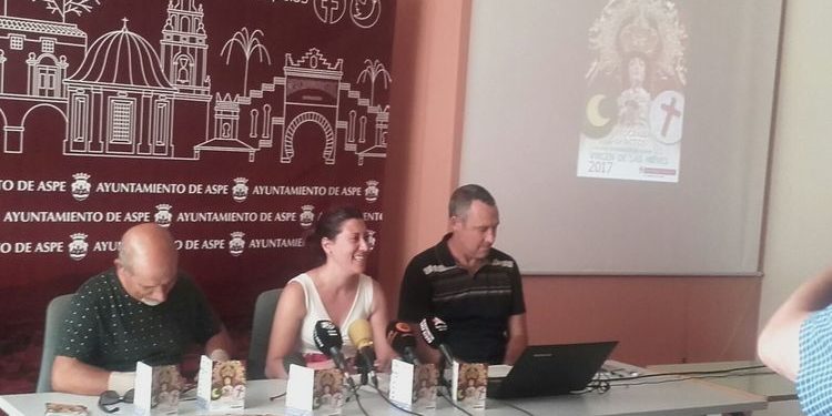 FOTO PRESENTACIÓN PROGRAMA DE FIESTAS