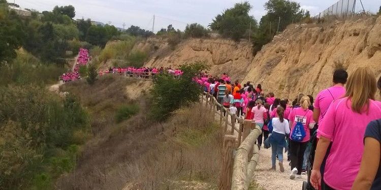 2017-10-18_NP_EL_TARAFA_SE_TIÑE_DE_ROSA_ESTE_DOMINGO