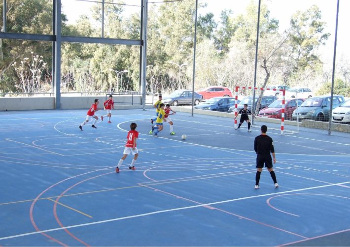 2018-01-26 NP LOS FONDOS DE LA PISTA CUBIERTA TOMAN FORMA (2)