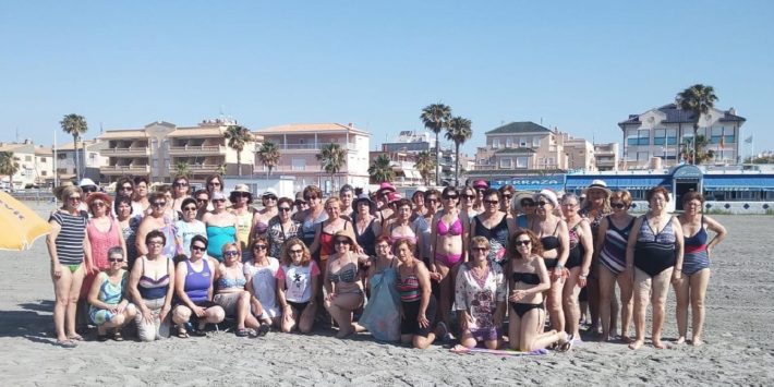 2019-05-29 NP. LA GIMNASIA PARA TERCERA EDAD VIAJA A LA PLAYA