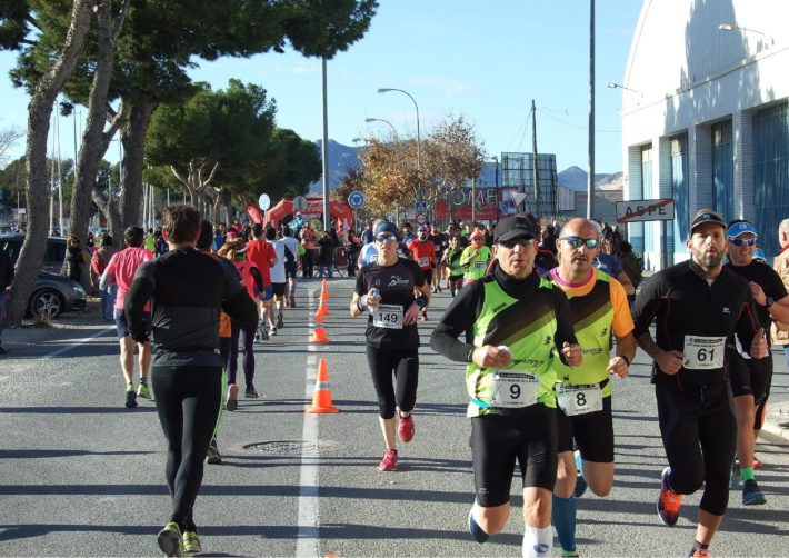 2019-11-13 NP. LOS CLUBES DE ASPE RECORREN ONCE VECES LA VUELTA A LA TIERRA