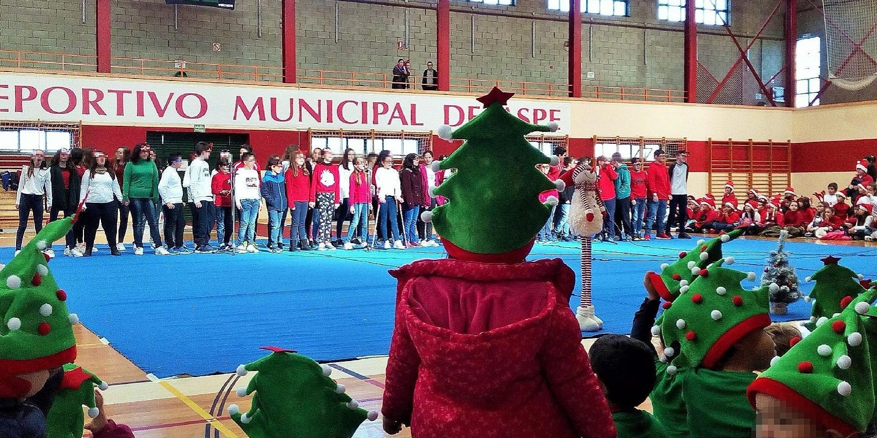 2019-12-17 NP. AUDICIÓN DE VILLANCICOS EN EL PABELLÓN DEPORTIVO