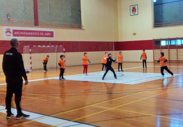 2020-01-27 NP. EL COLEGIO LA SERRANICA LÍDER DE LOS JUEGOS ESCOLARES