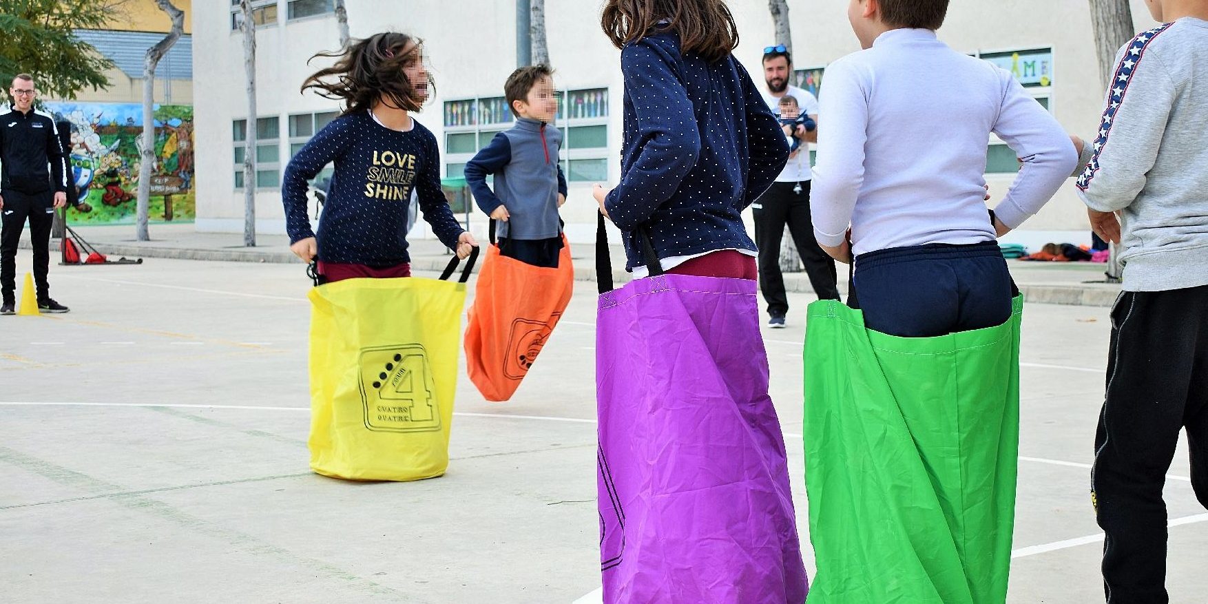 2020-03-04 NP. ASPE RENUEVA EL MATERIAL DEPORTIVO DE LOS COLEGIOS