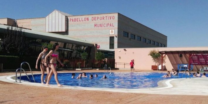 FOTO NOTA-156-2021-06-18 NP. ABRE LA PISCINA DE VERANO MUNICIPAL DE ASPE