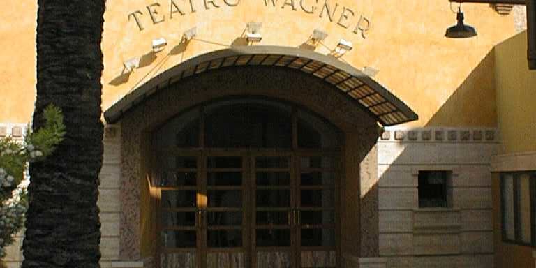 FOTO NOTA-203-TW ENTRADA PRINCIPAL