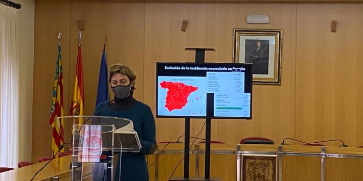 FOTO NOTA Concejala de sanidad informa seguimiento covid