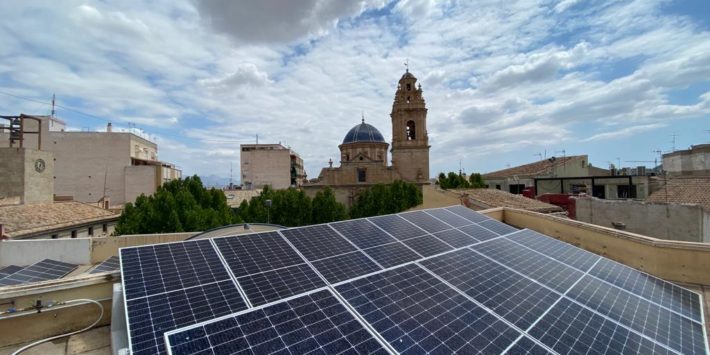 151.- FOTO NOTA placas solares