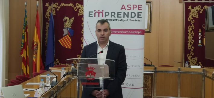 161.- FOTONOTA ALCALDE ANTONIO PUERTO