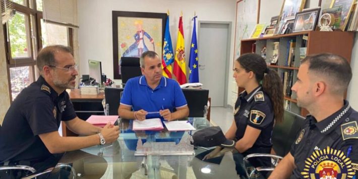 163.- FOTONOTA Aumenta plantilla Policía de Aspe