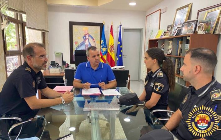 163.- FOTONOTA Aumenta plantilla Policía de Aspe