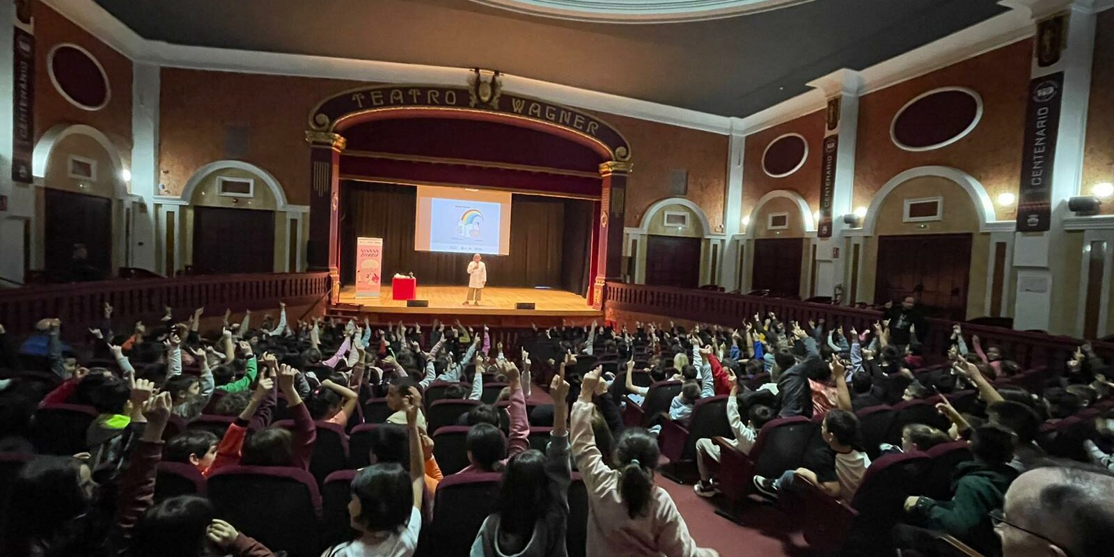 Espectadores niños wagner