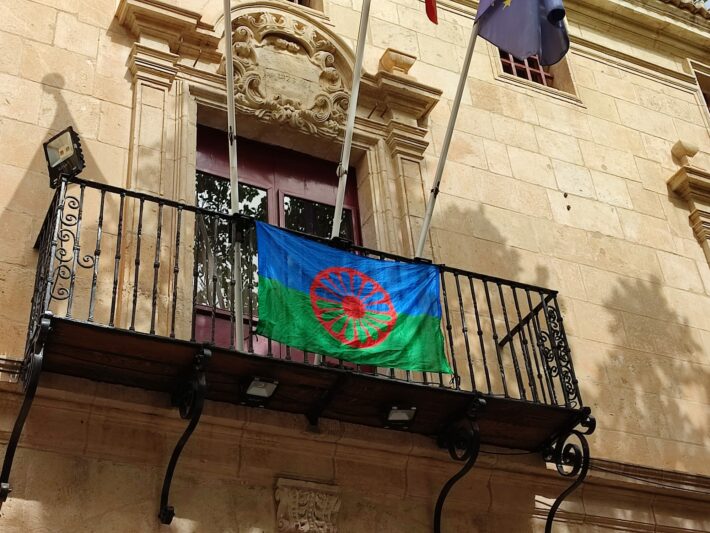8 abril. Bandera pueblo gietano