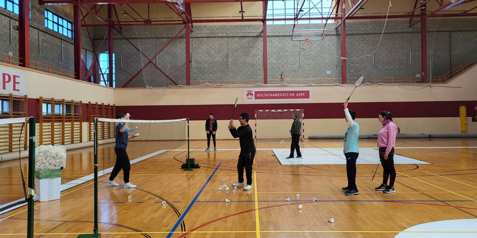 convenio badminton (2)