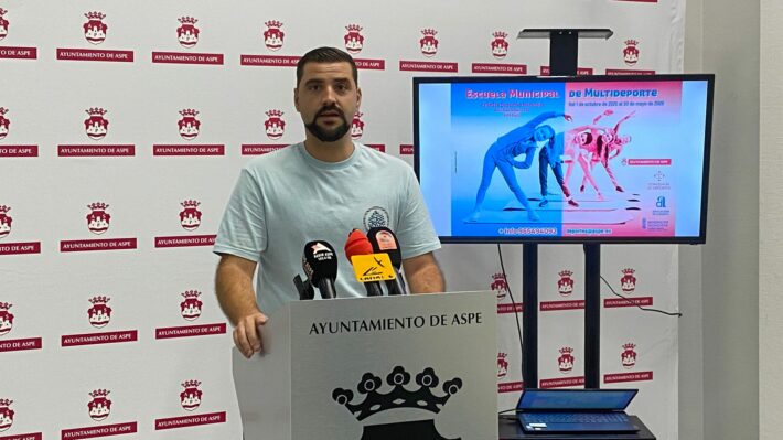 Puche presenta escuelas municipales deportivas