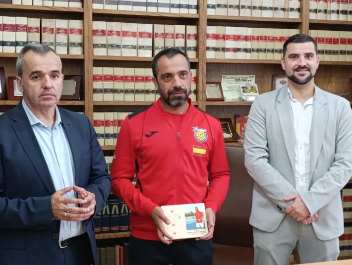 reconocimiento a Esteban martinez (1)